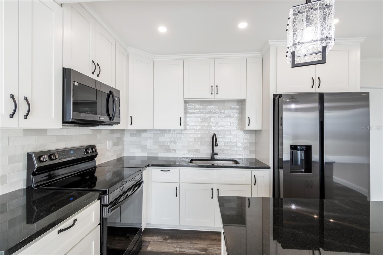 HORIZON HOUSE CO-OP - Residential