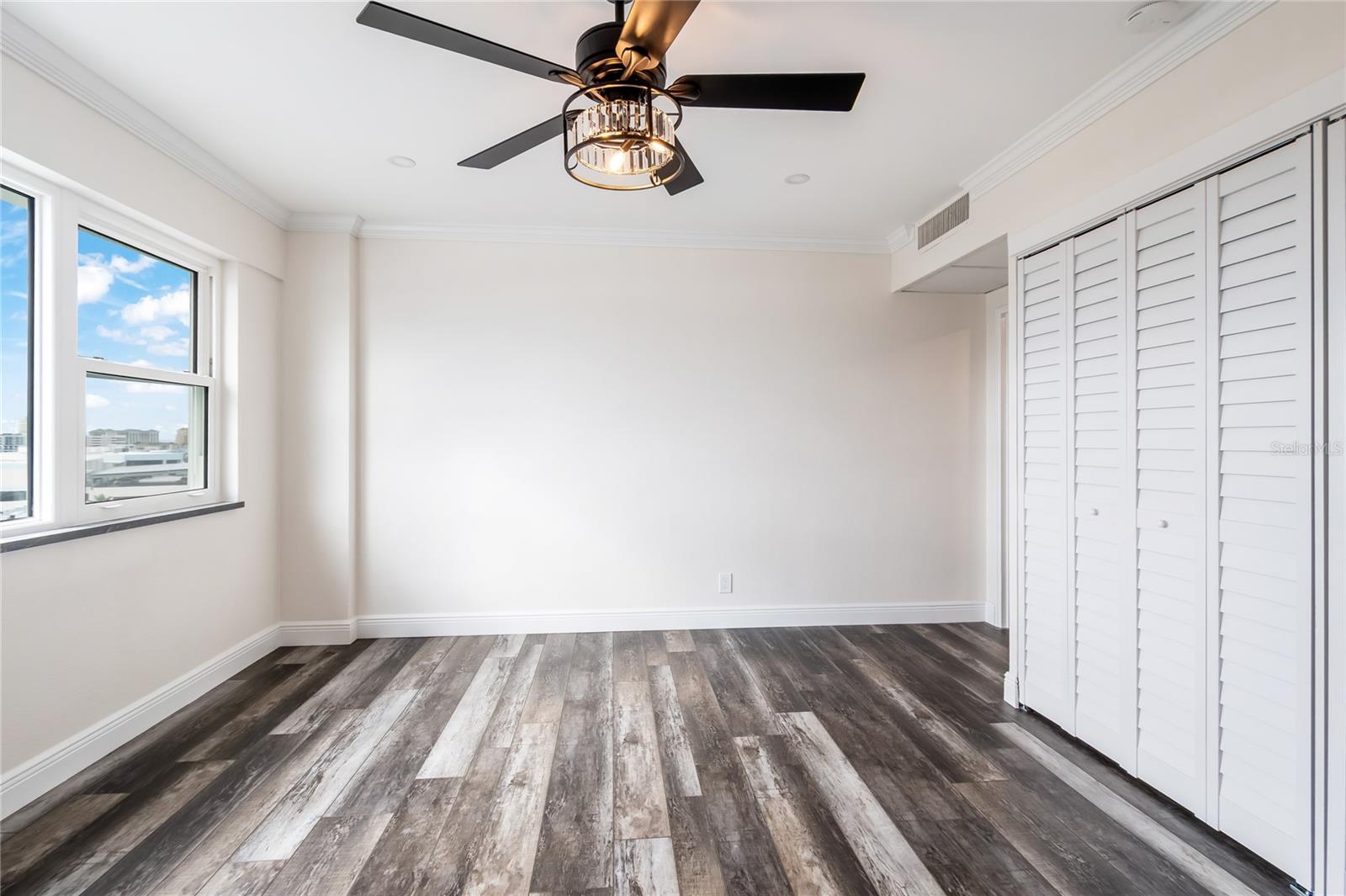 HORIZON HOUSE CO-OP - Residential