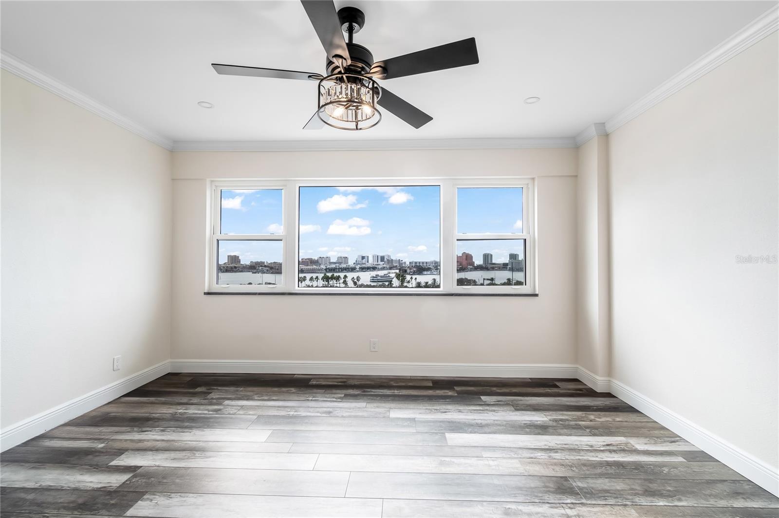 HORIZON HOUSE CO-OP - Residential