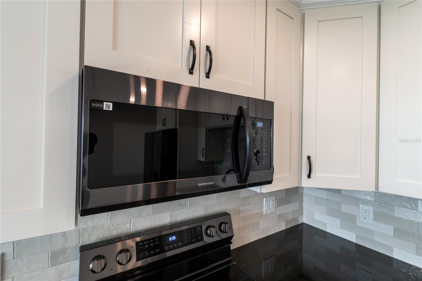 HORIZON HOUSE CO-OP - Residential