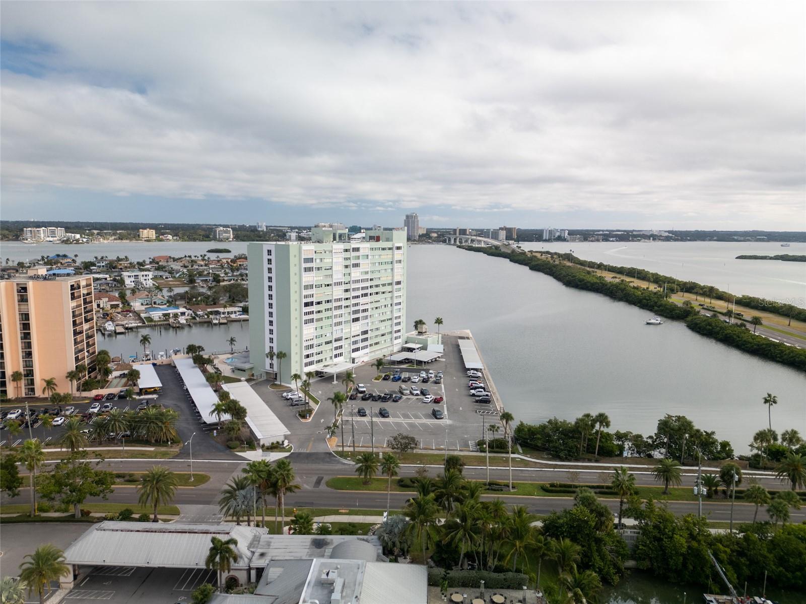 HORIZON HOUSE CO-OP - Residential