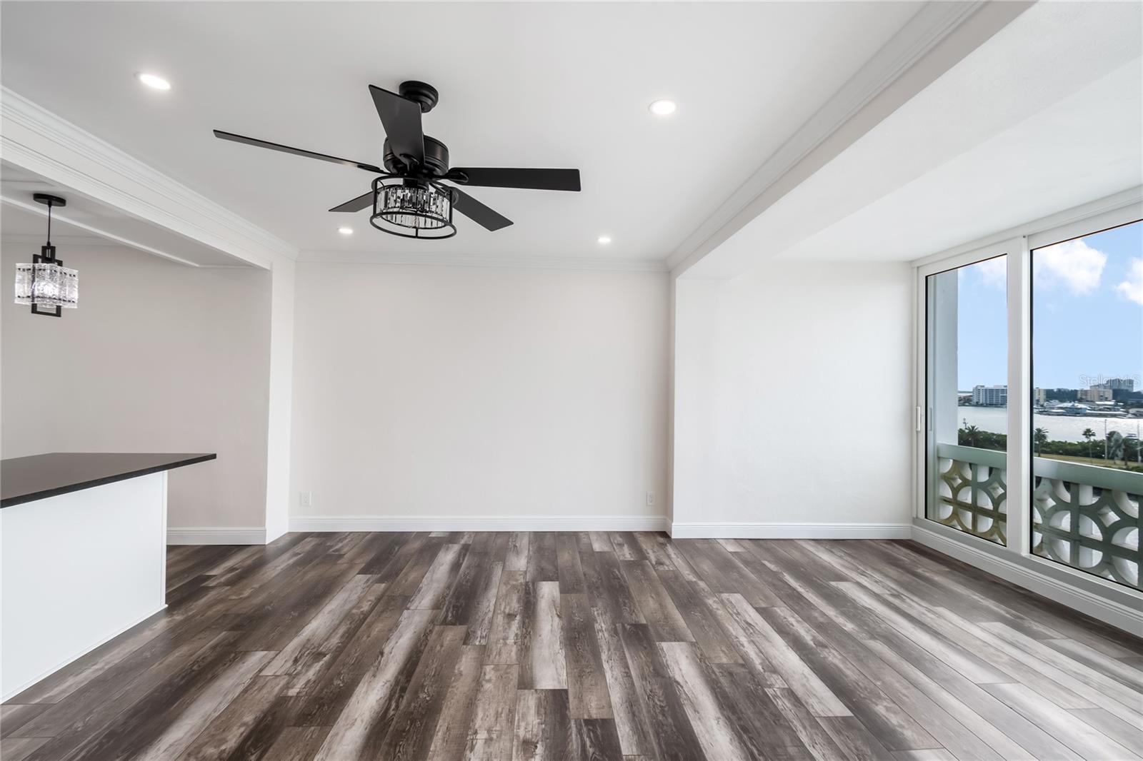 HORIZON HOUSE CO-OP - Residential