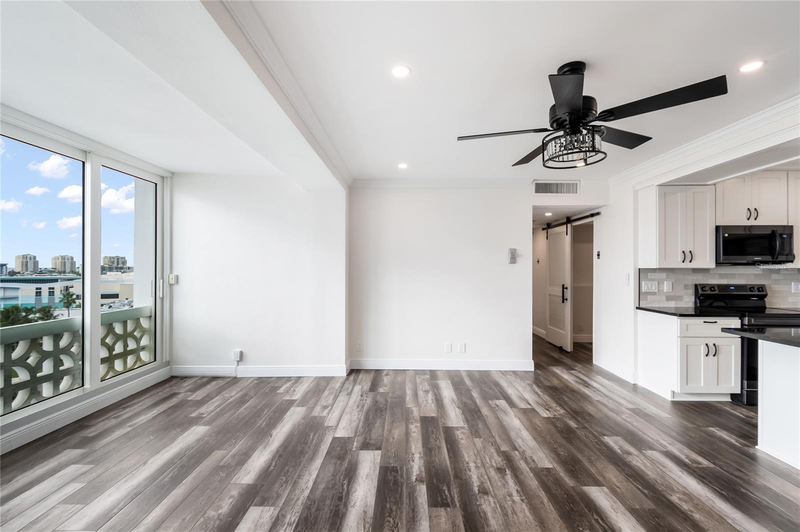 HORIZON HOUSE CO-OP - Residential