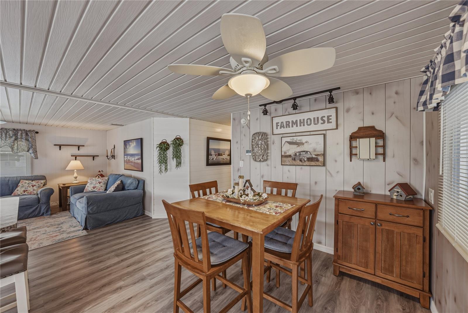 SPANISH TRAILS VILLAGE CONDO - Residential