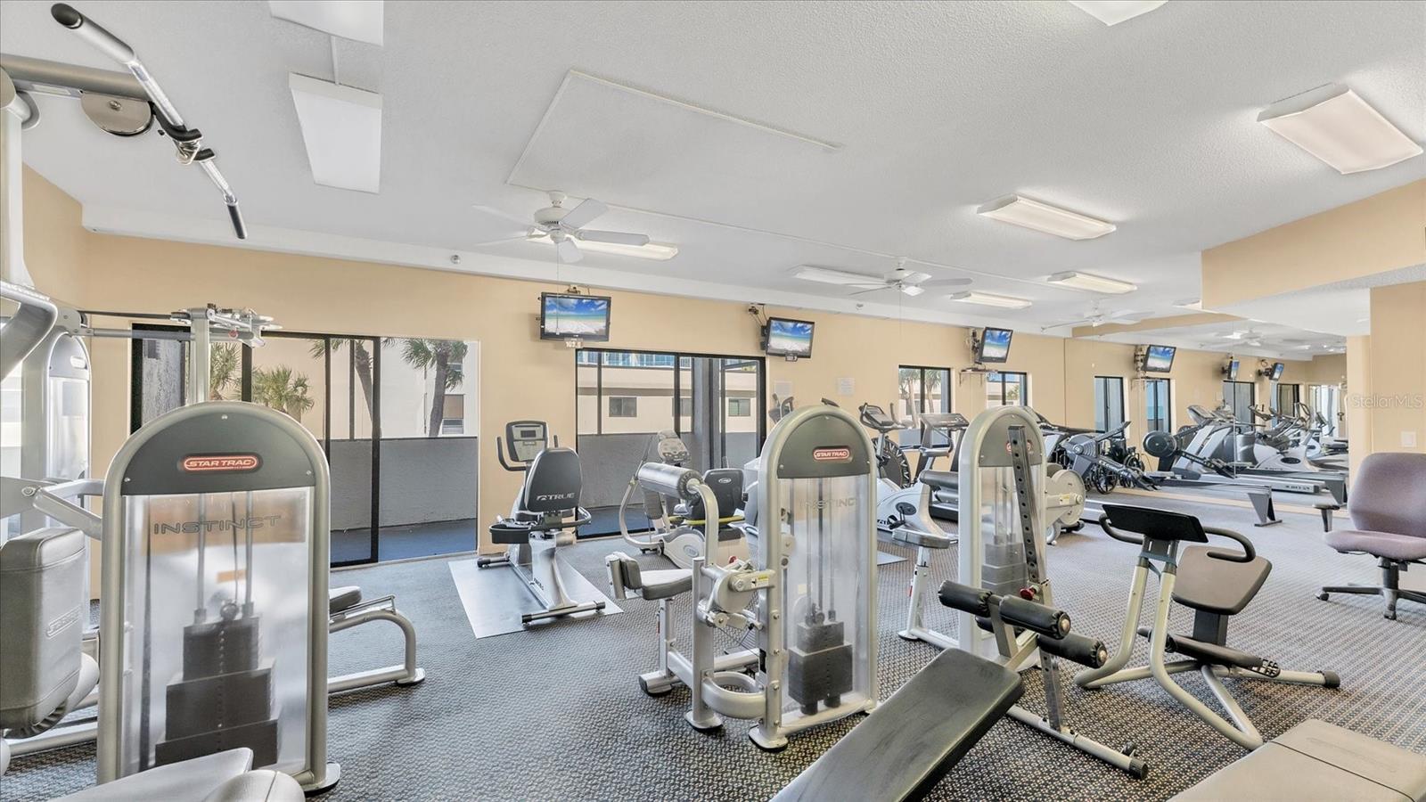 LIDO SURF & SAND - Residential