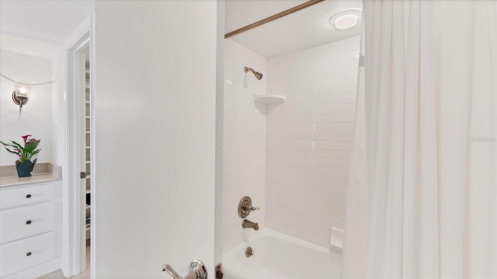 LIDO SURF & SAND - Residential