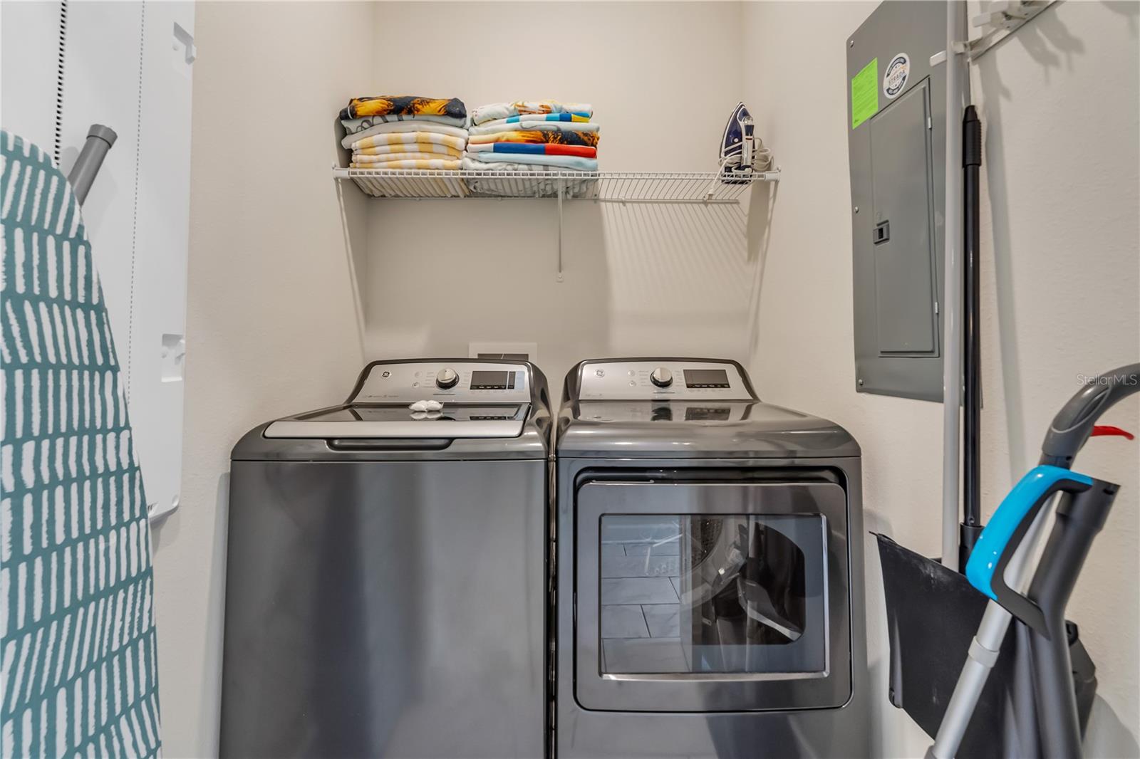 STONEYBROOK SOUTH NORTH PCL-PH - Residential Lease