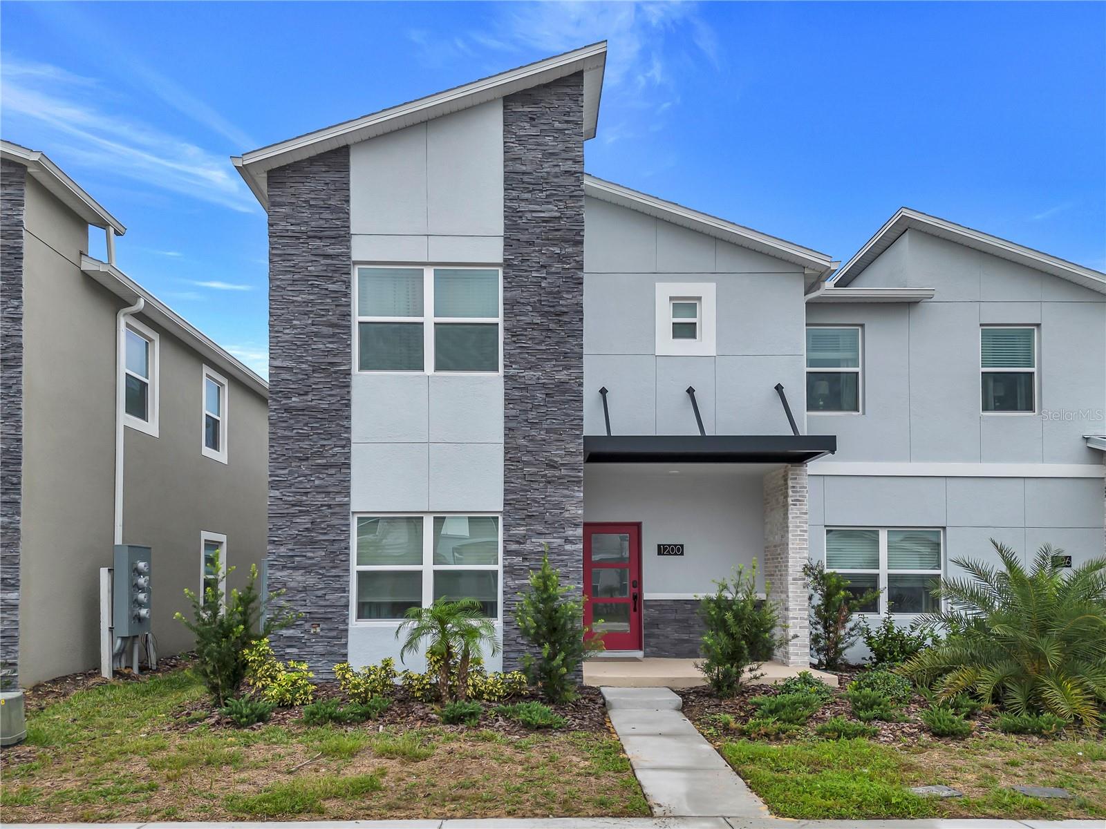 STONEYBROOK SOUTH NORTH PCL-PH - Residential Lease