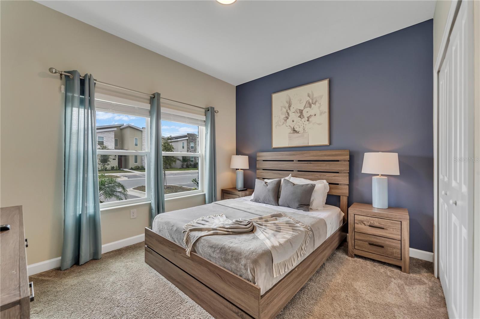 STONEYBROOK SOUTH NORTH PCL-PH - Residential Lease