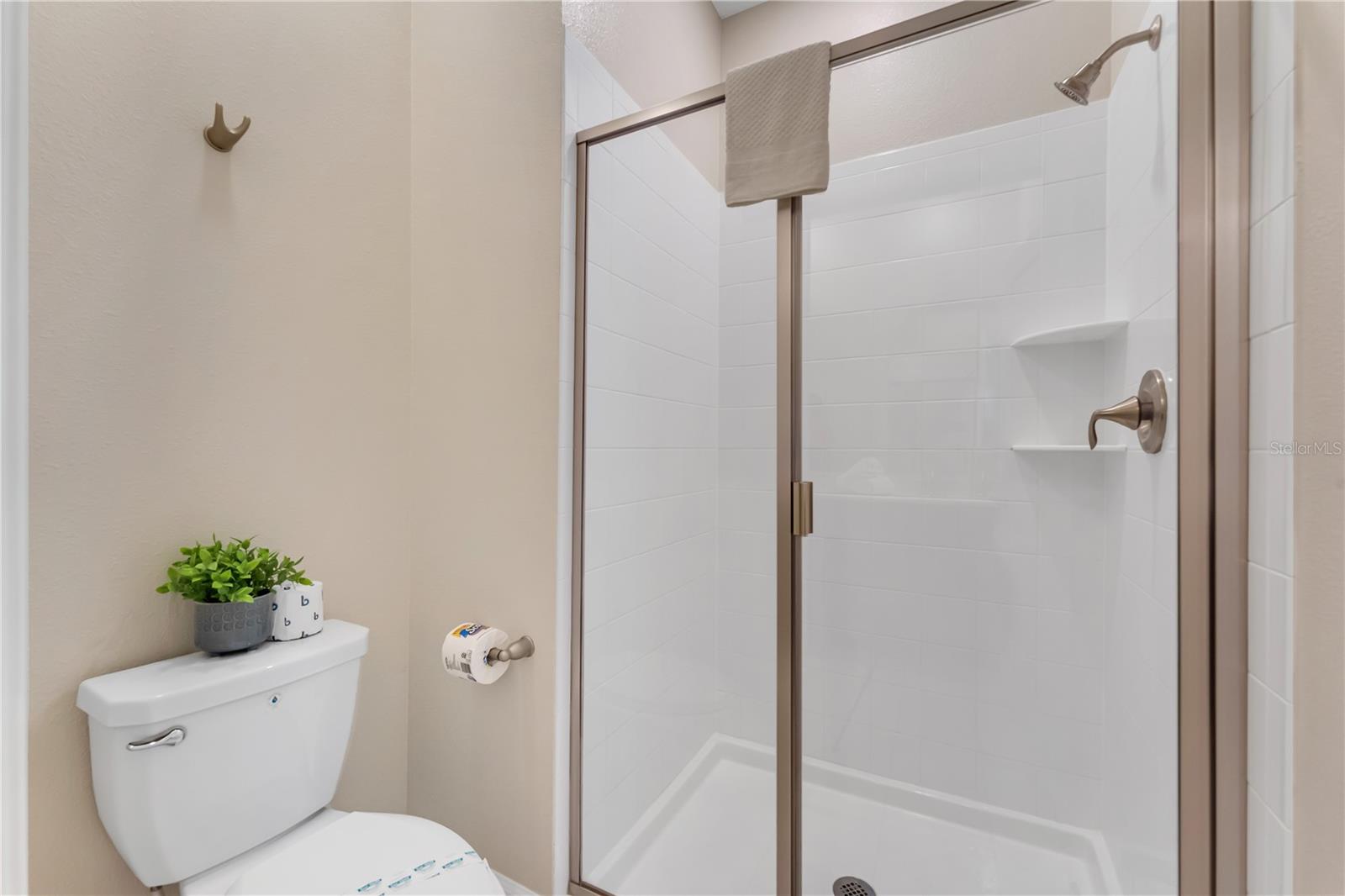 STONEYBROOK SOUTH NORTH PCL-PH - Residential Lease