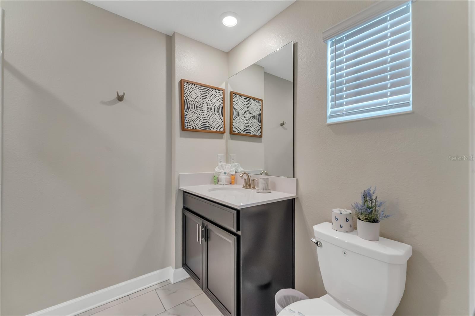 STONEYBROOK SOUTH NORTH PCL-PH - Residential Lease