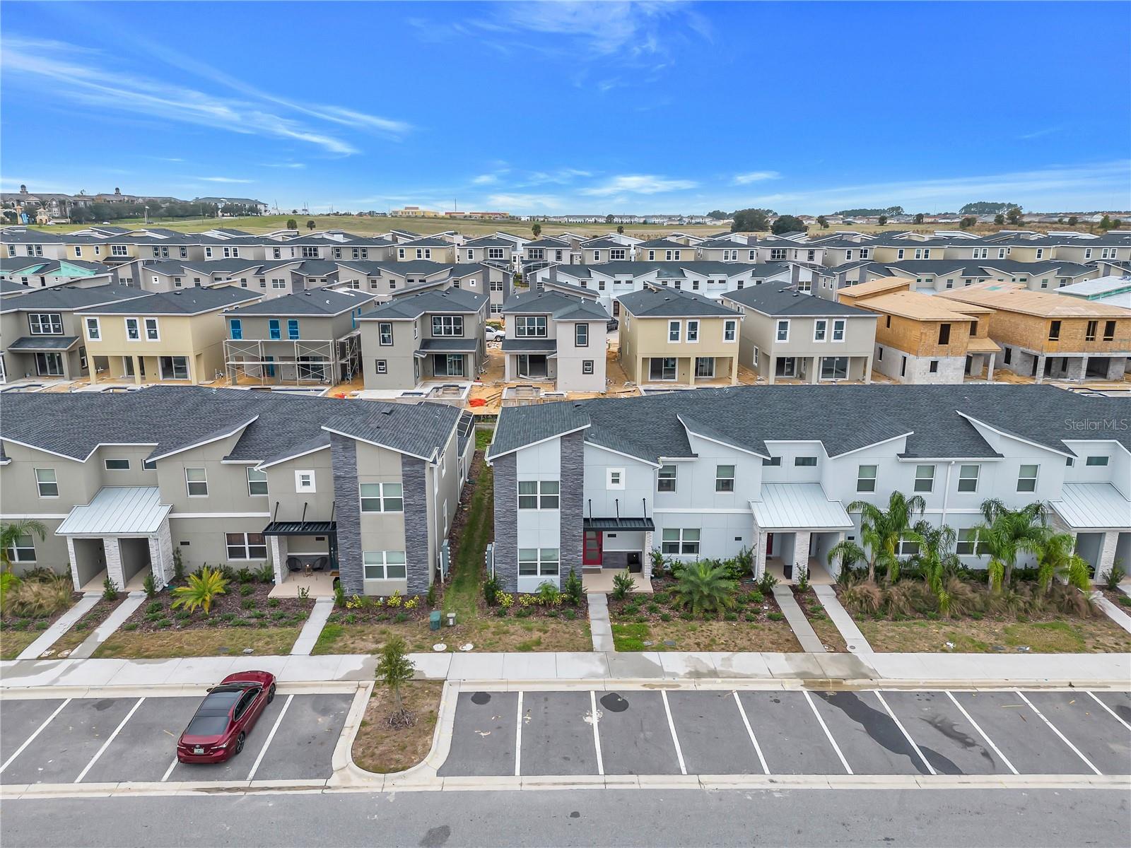 STONEYBROOK SOUTH NORTH PCL-PH - Residential Lease