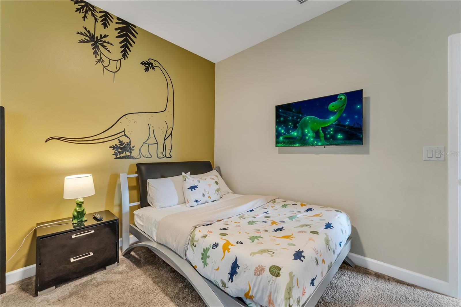 STONEYBROOK SOUTH NORTH PCL-PH - Residential Lease