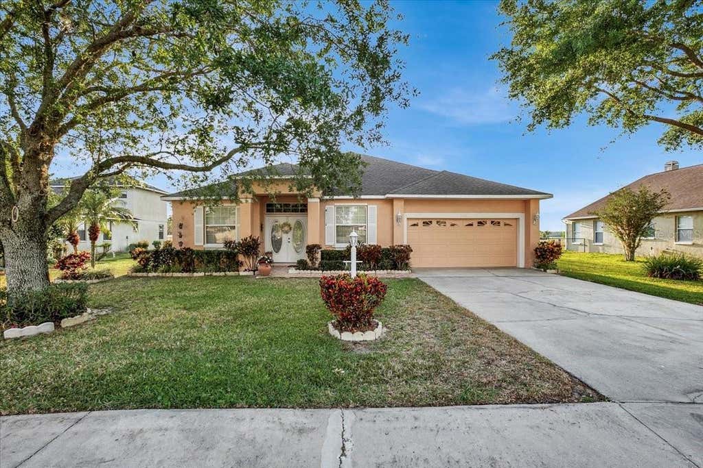 Photo of 4319 Dinner Lake Boulevard, Lake Wales, FL 33859 (MLS # O6434370)