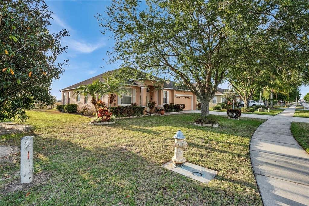 Photo of 4319 Dinner Lake Boulevard, Lake Wales, FL 33859 (MLS # O6434370)