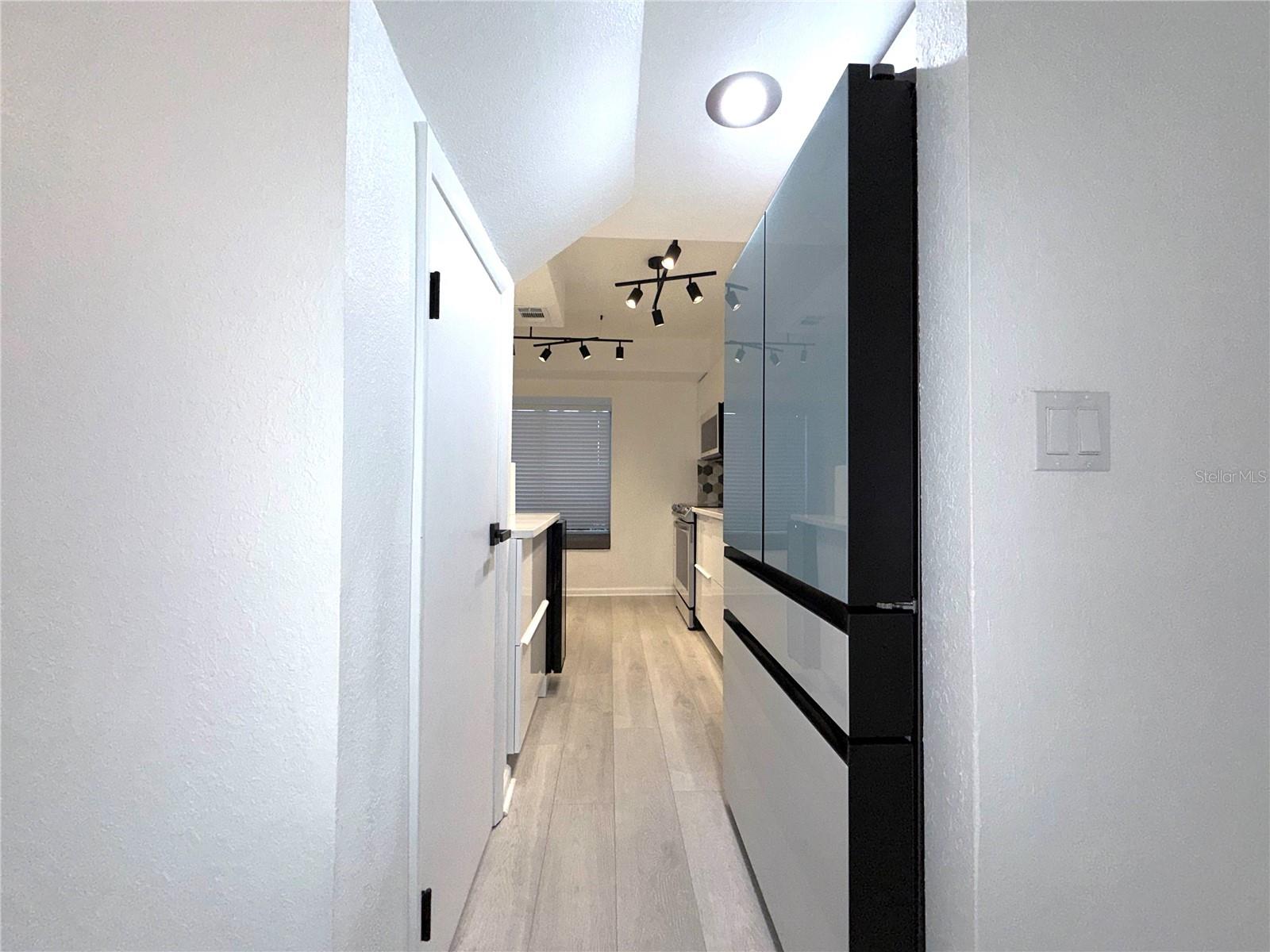 EASTWOOD SHORES TWNHMS - Residential