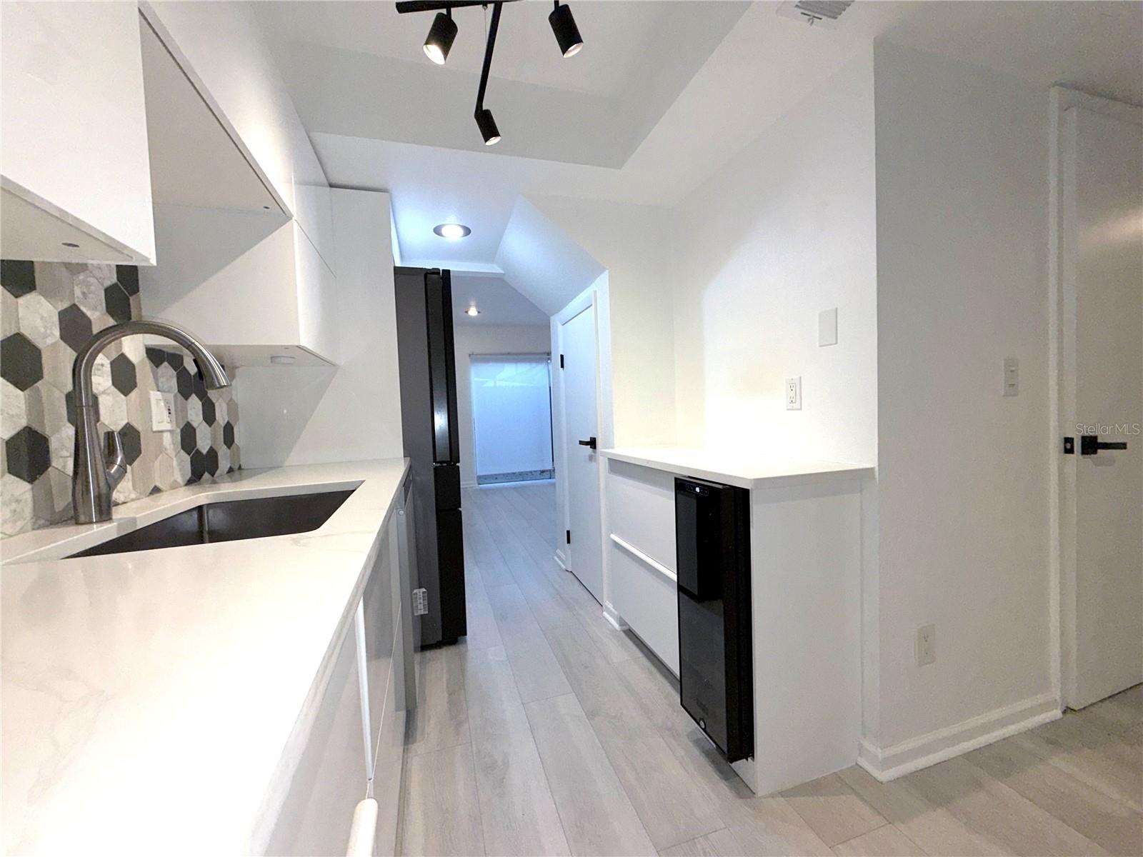 EASTWOOD SHORES TWNHMS - Residential