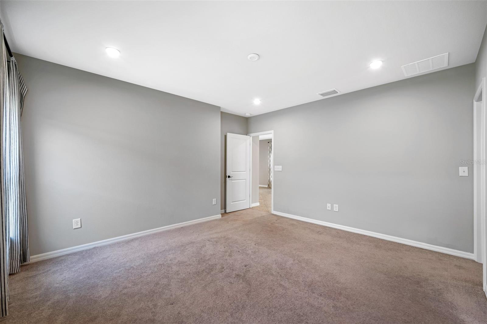 SUMMERWOODS PH IA - Residential Lease