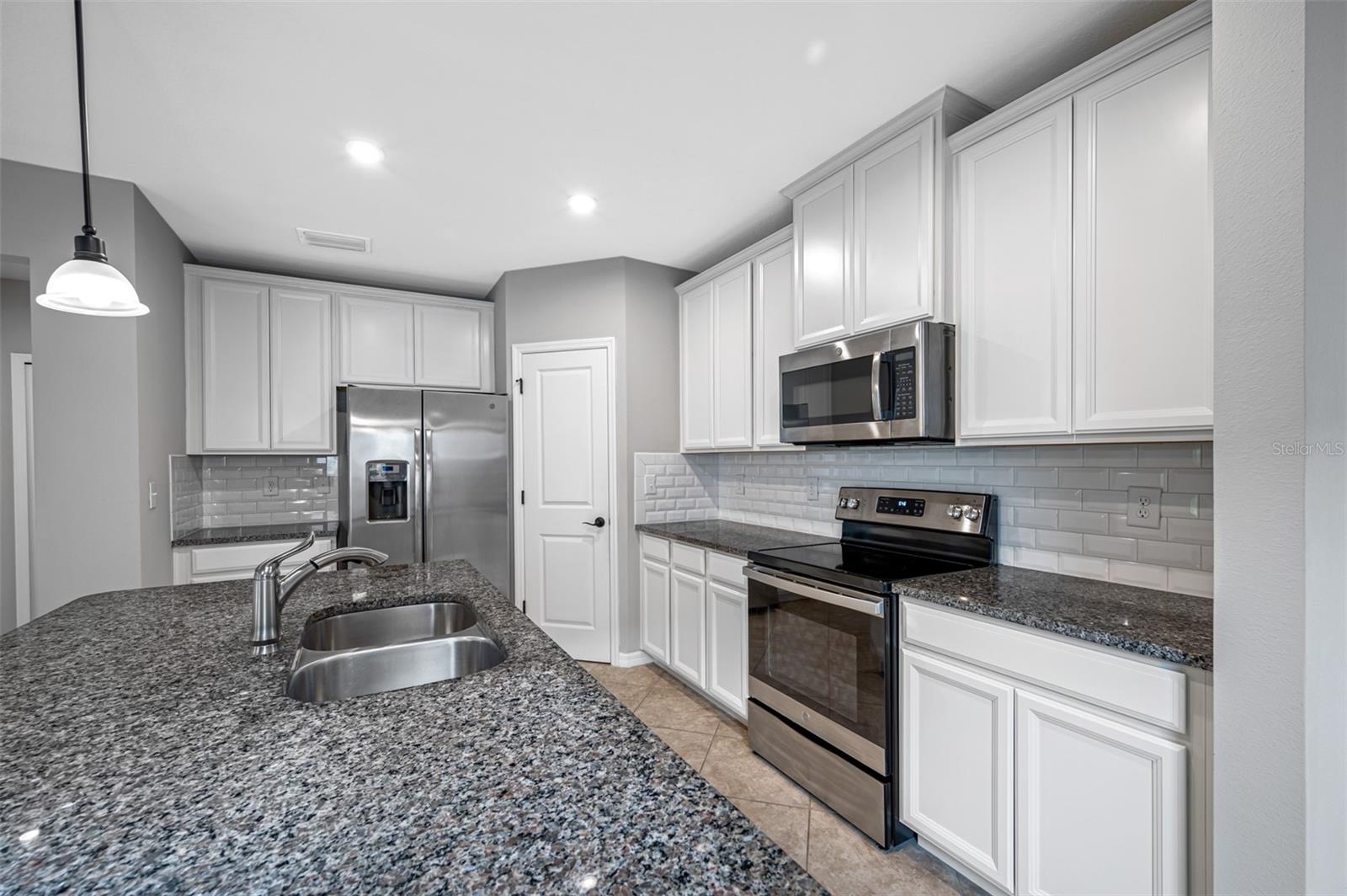 SUMMERWOODS PH IA - Residential Lease