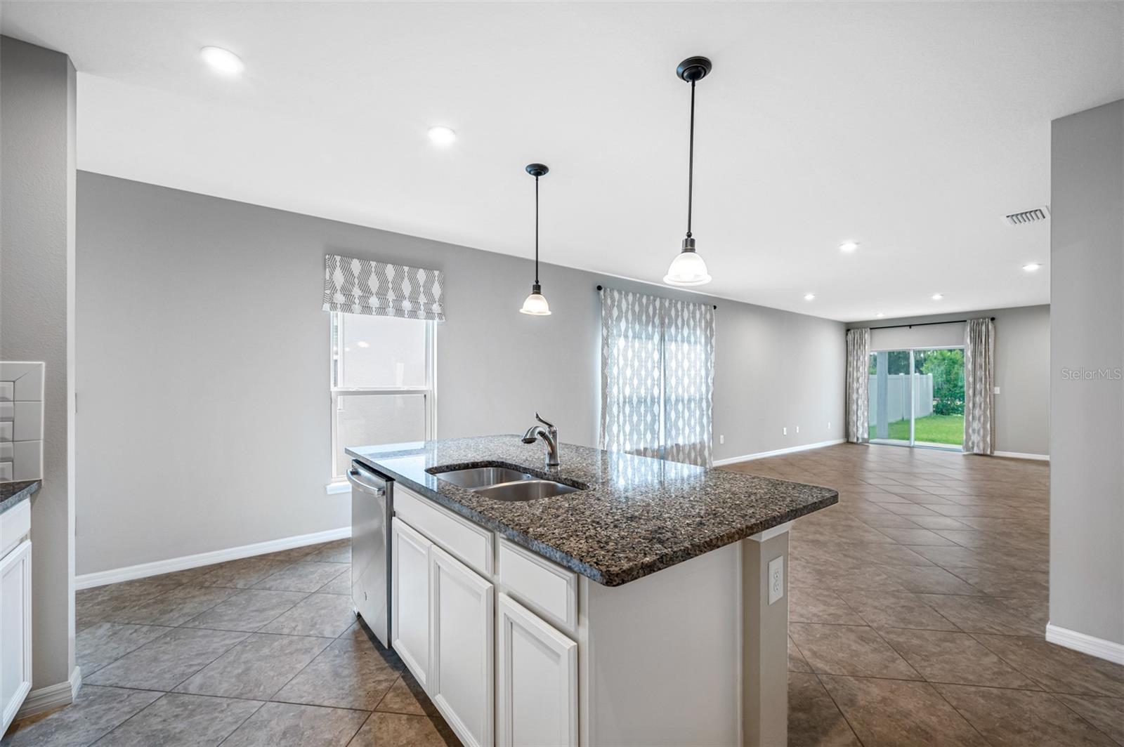 SUMMERWOODS PH IA - Residential Lease