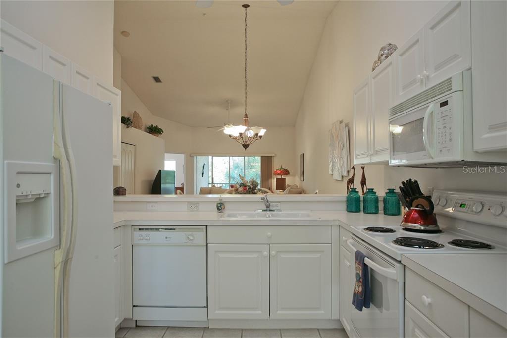 VERANDA 5 AT HERITAGE OAKS - Residential Lease