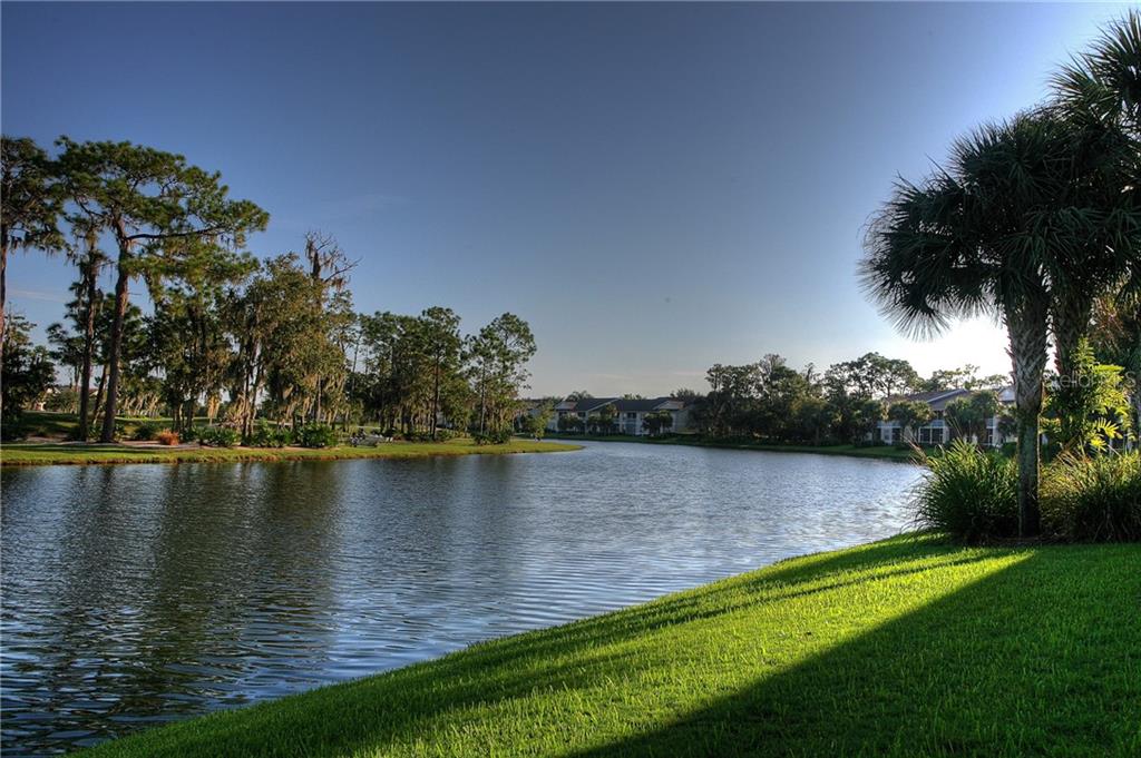 VERANDA 5 AT HERITAGE OAKS - Residential Lease