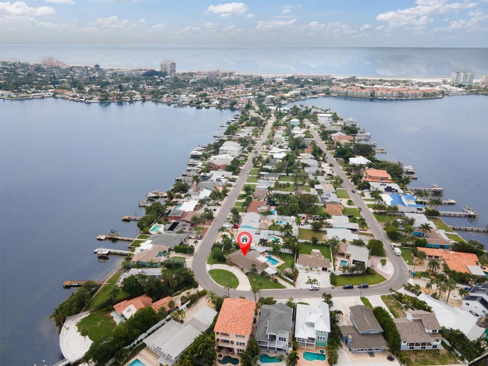 911 BOCA CIEGA ISLE DRIVE