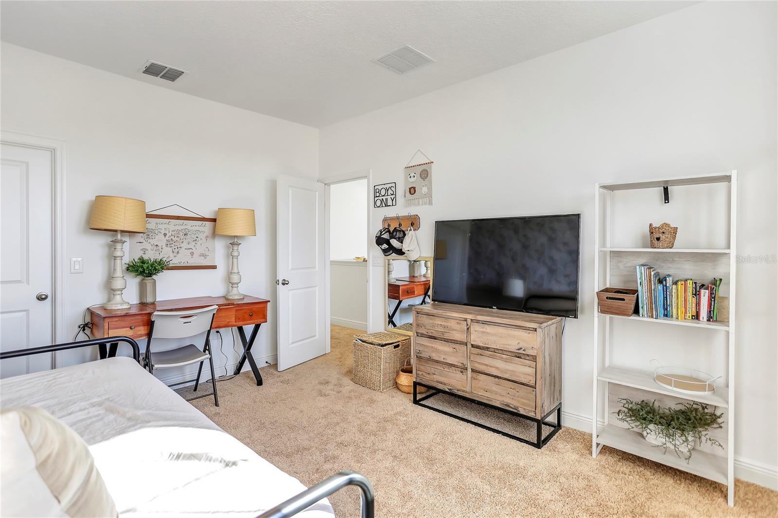 POITRAS EAST N-7 - Residential