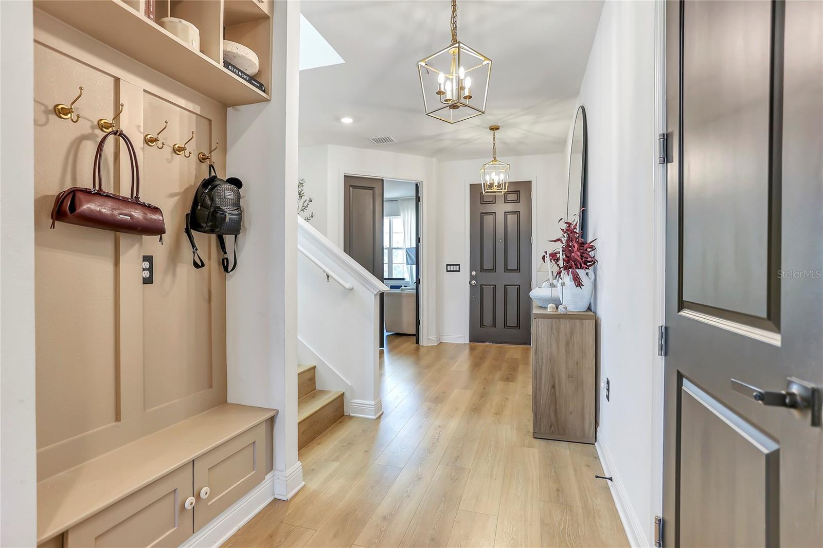 POITRAS EAST N-7 - Residential