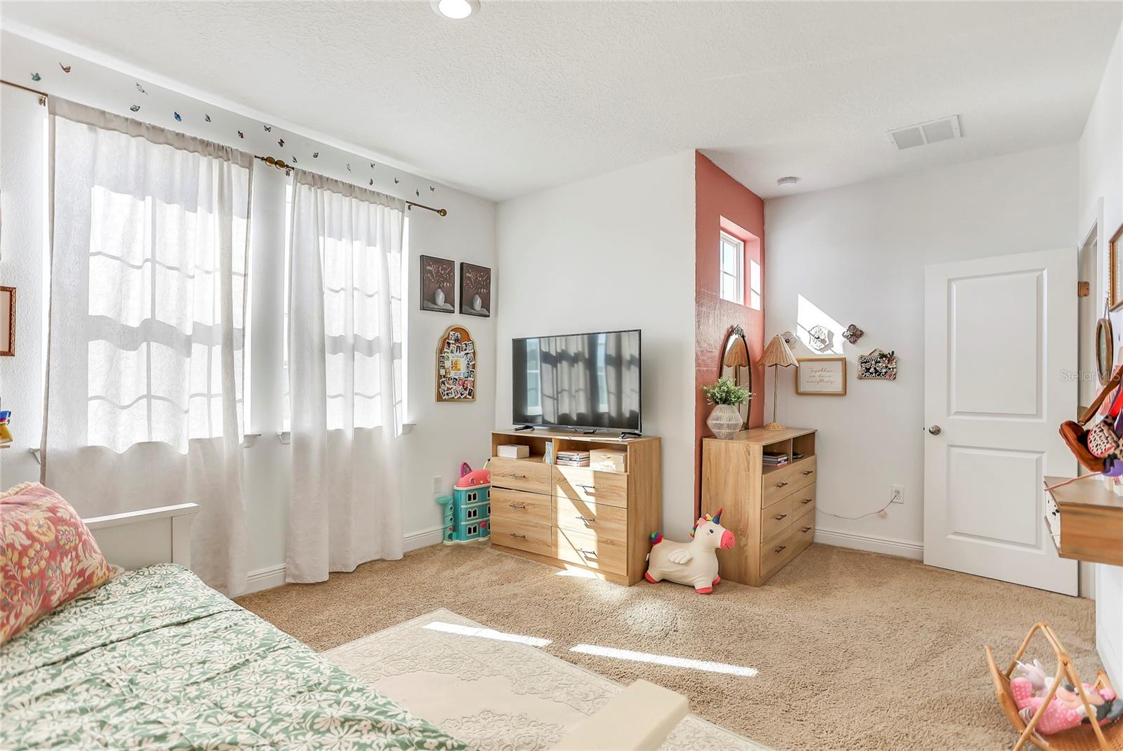 POITRAS EAST N-7 - Residential