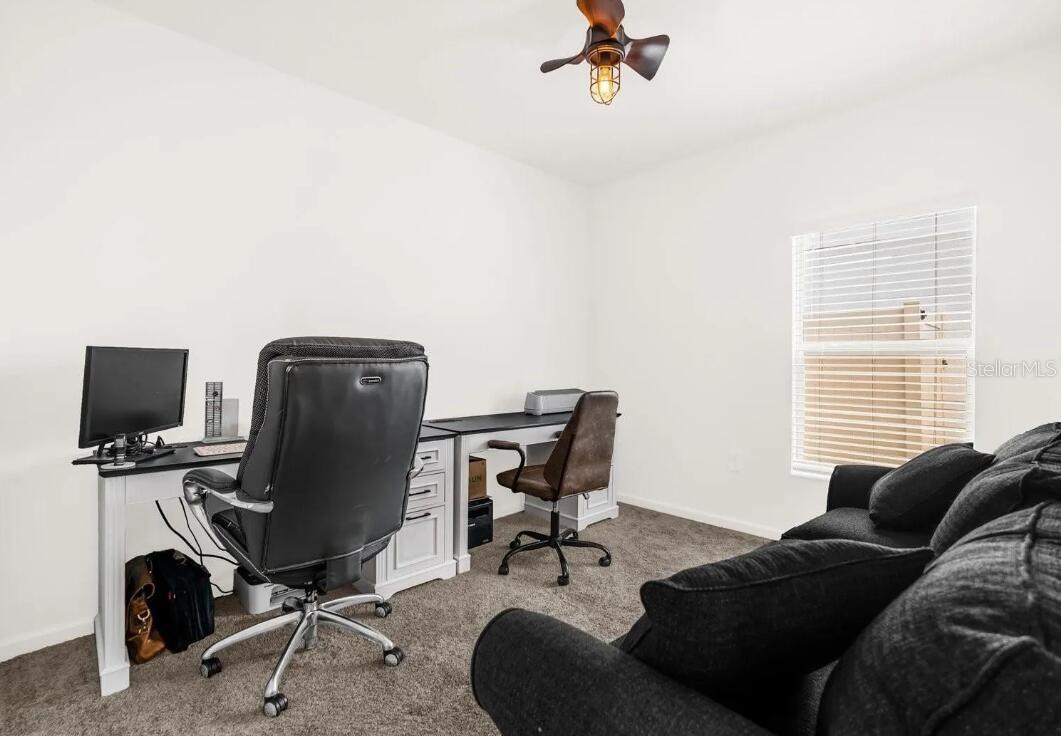 LAWSON DUNES SUB - Residential Lease