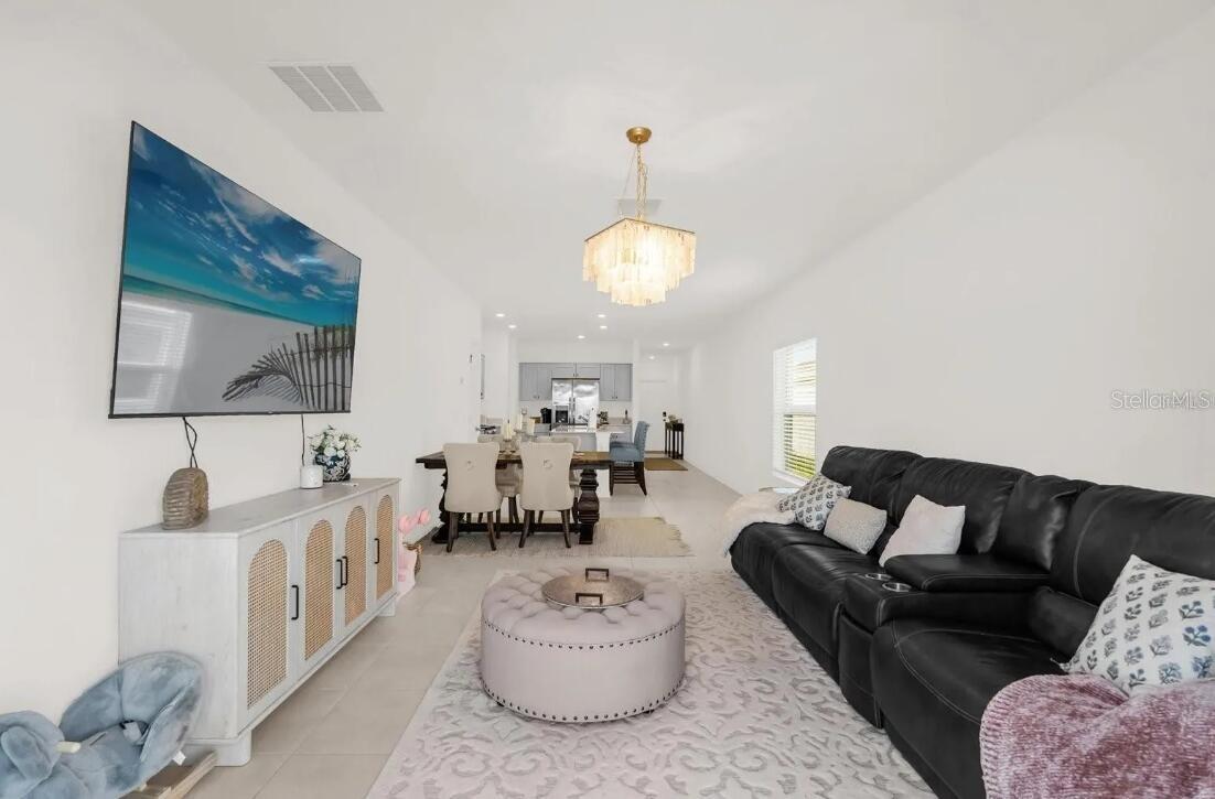 LAWSON DUNES SUB - Residential Lease