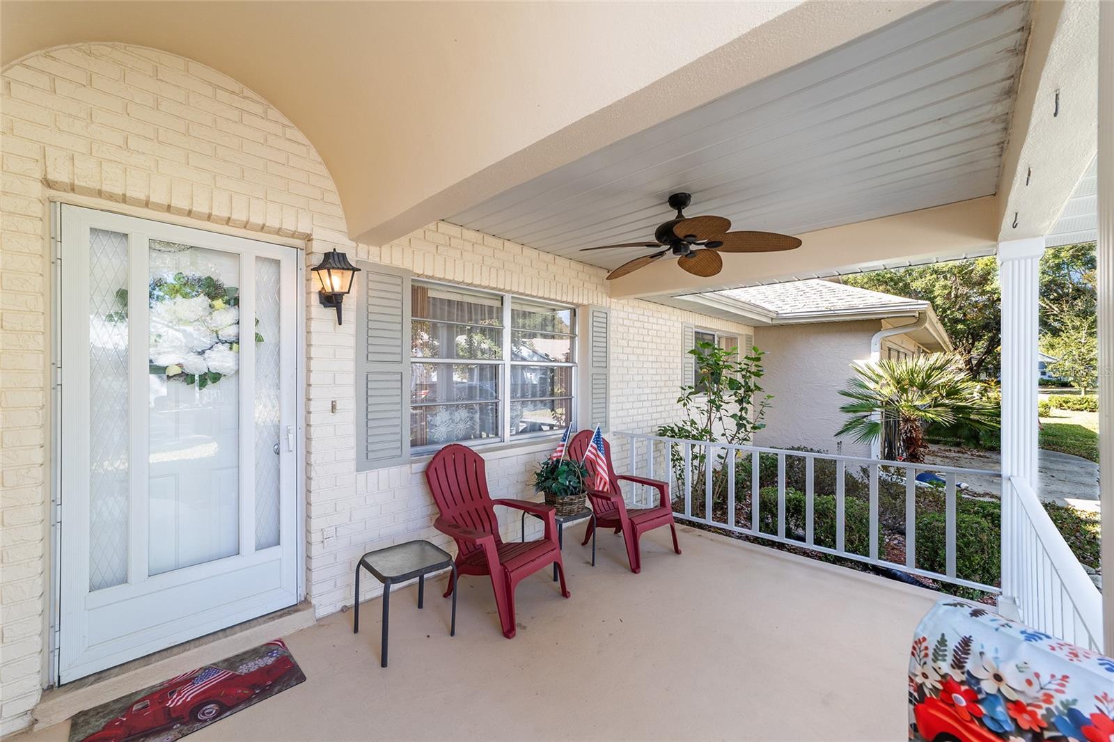 ON TOP OF THE WORLD - Residential