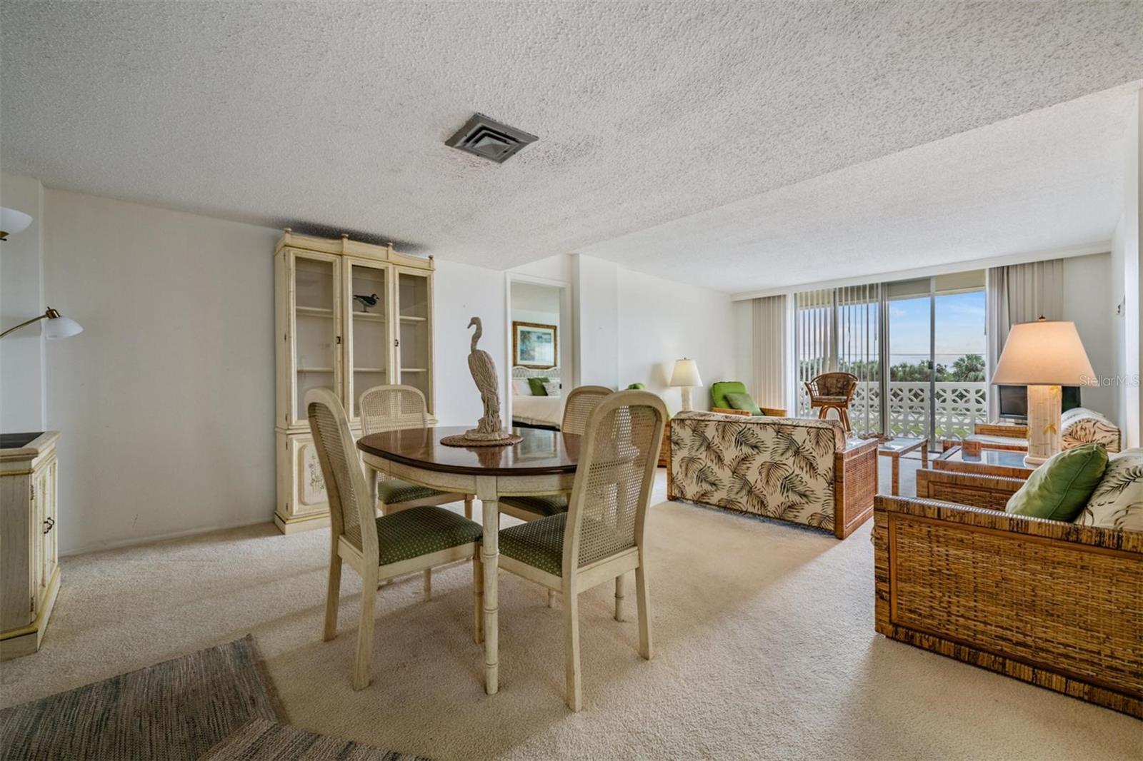 ROYAL STEWART ARMS - Residential