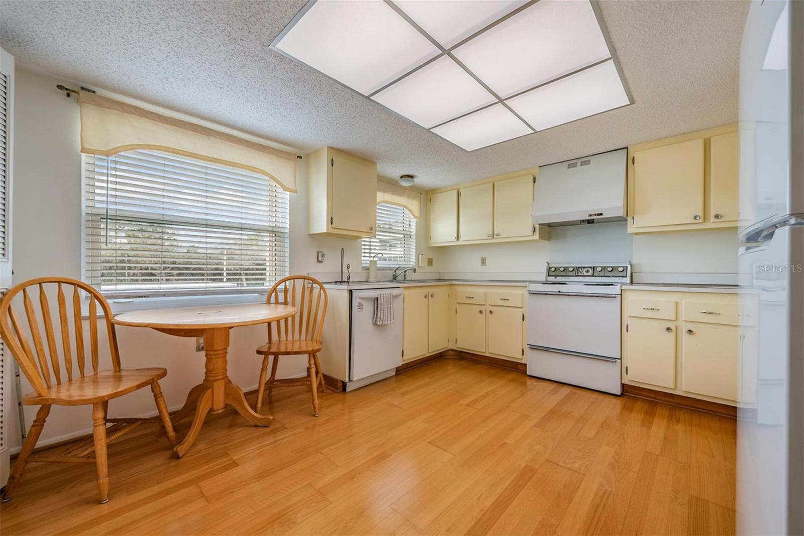 ROYAL STEWART ARMS - Residential