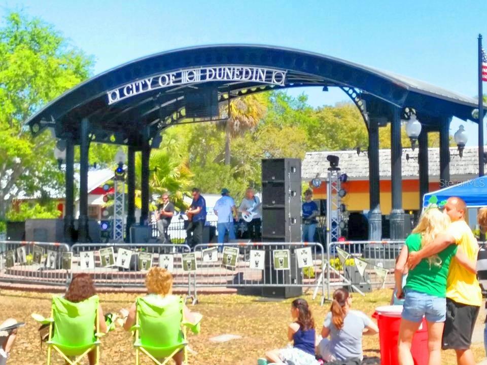 ROYAL STEWART ARMS - Residential