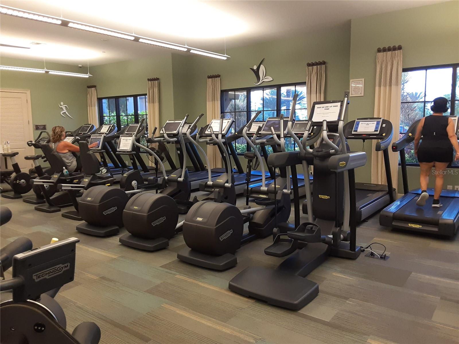 ESPLANADE LAKEWOOD RANCH 4 - Residential Lease