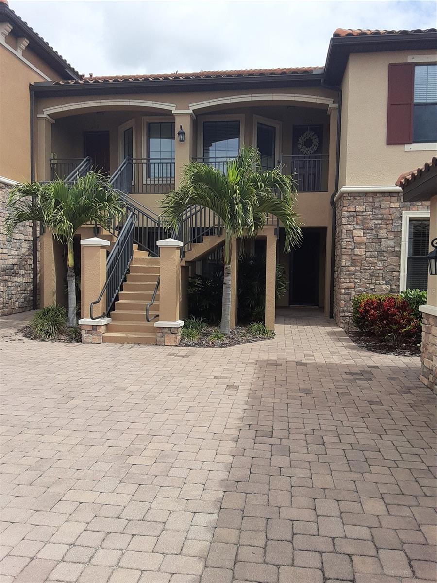 ESPLANADE LAKEWOOD RANCH 4 - Residential Lease
