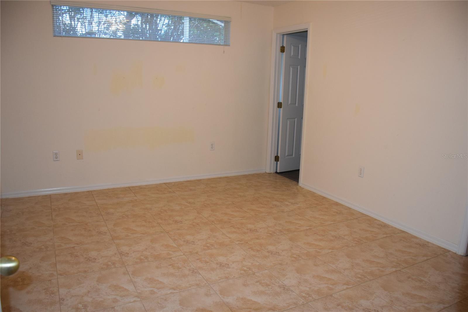 HEMINGWAY PLACE PH 2 - Residential Lease