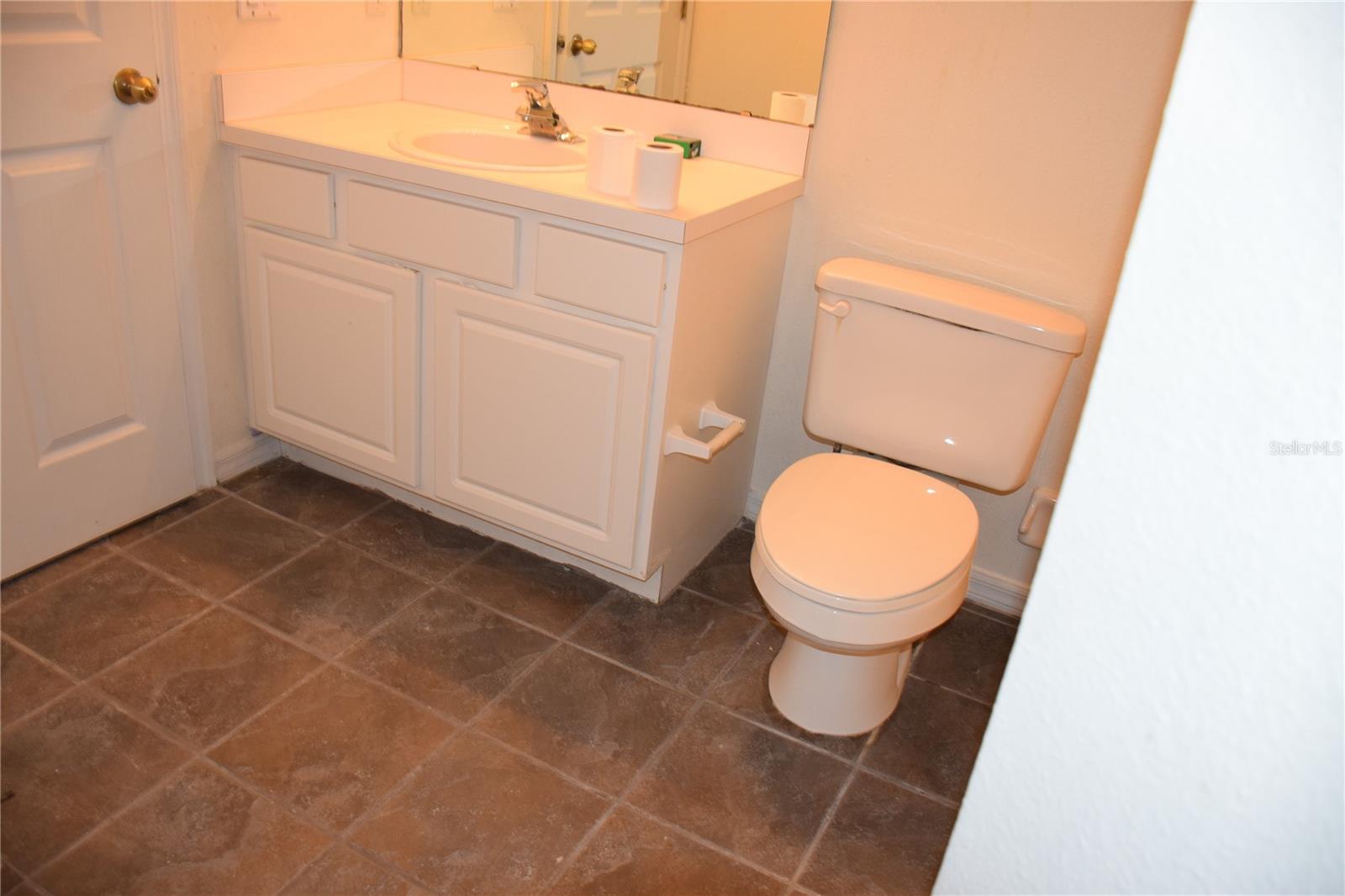 HEMINGWAY PLACE PH 2 - Residential Lease