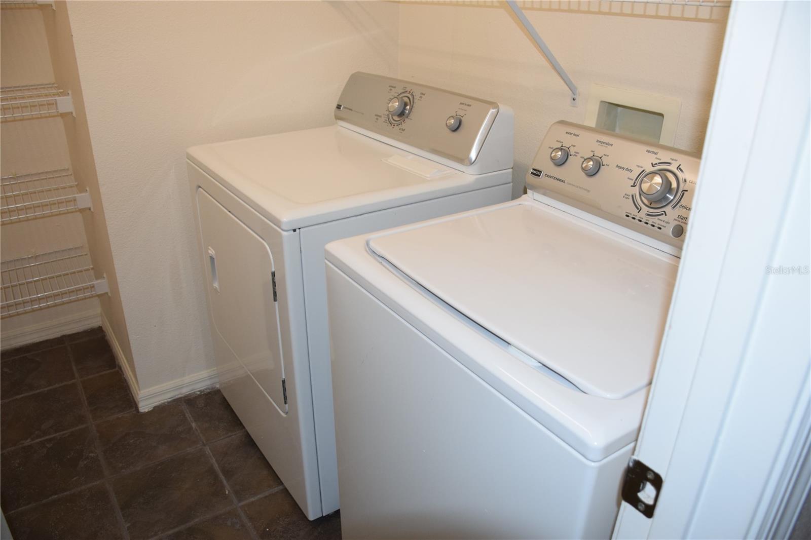 HEMINGWAY PLACE PH 2 - Residential Lease