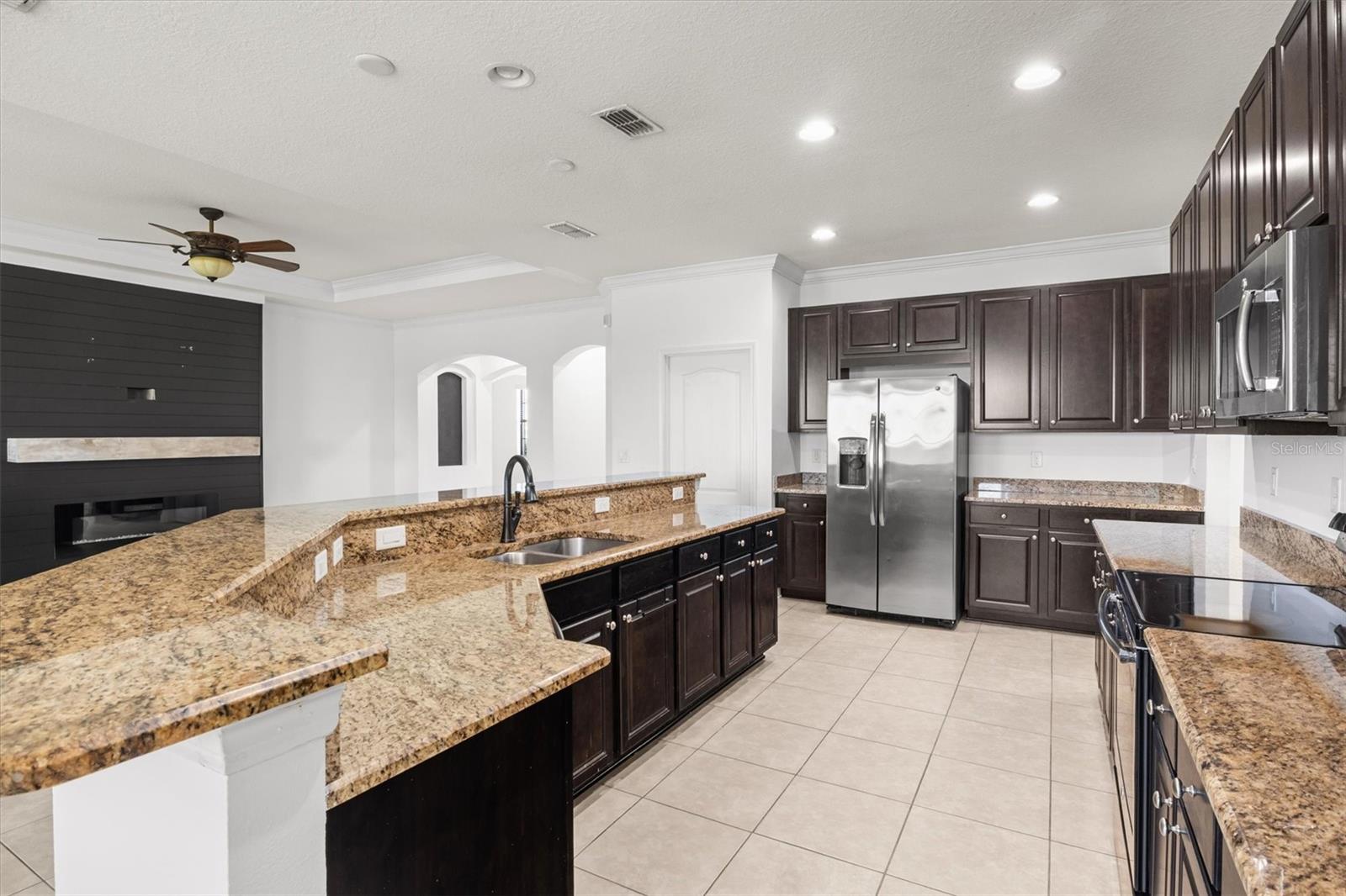 TERRALARGO PH II - Residential