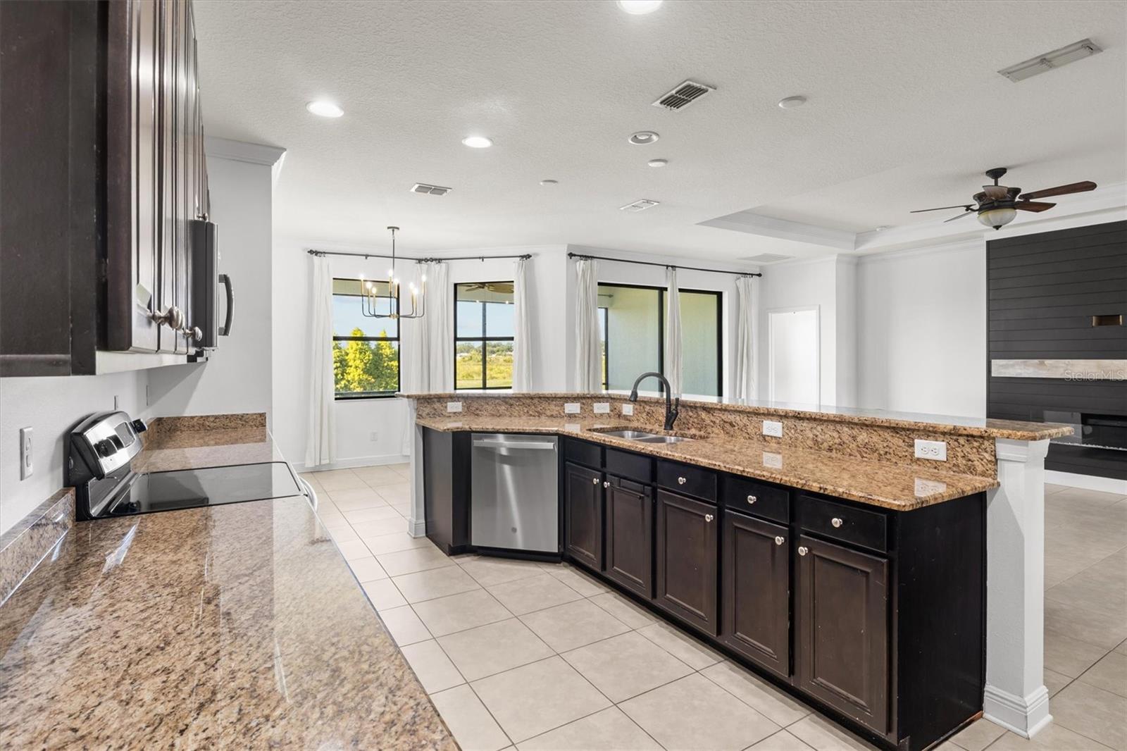 TERRALARGO PH II - Residential