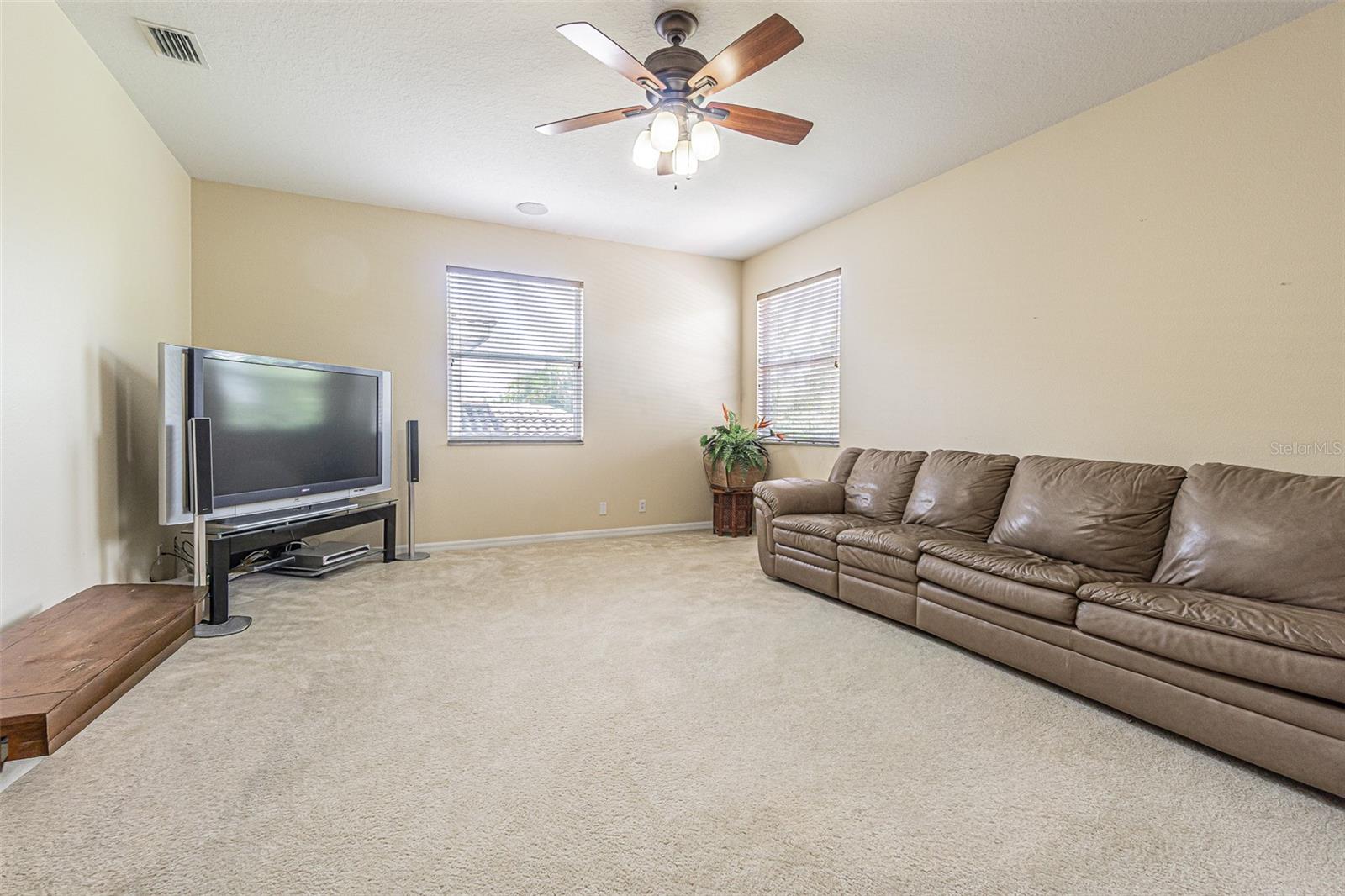 HIGHLAND WOODS 2 - Residential