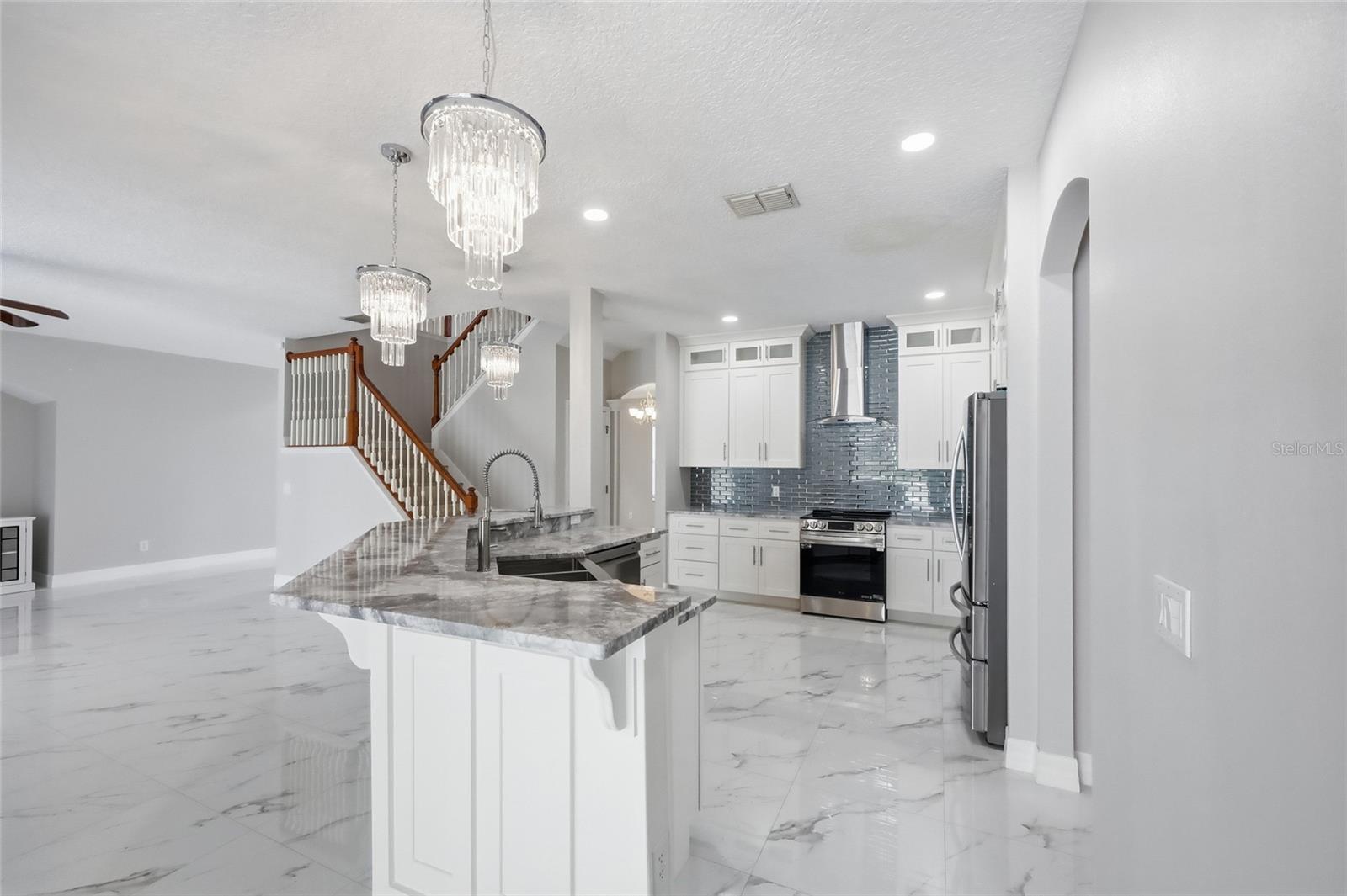 BRIDGESTONE AT LEGENDS PH III - Residential