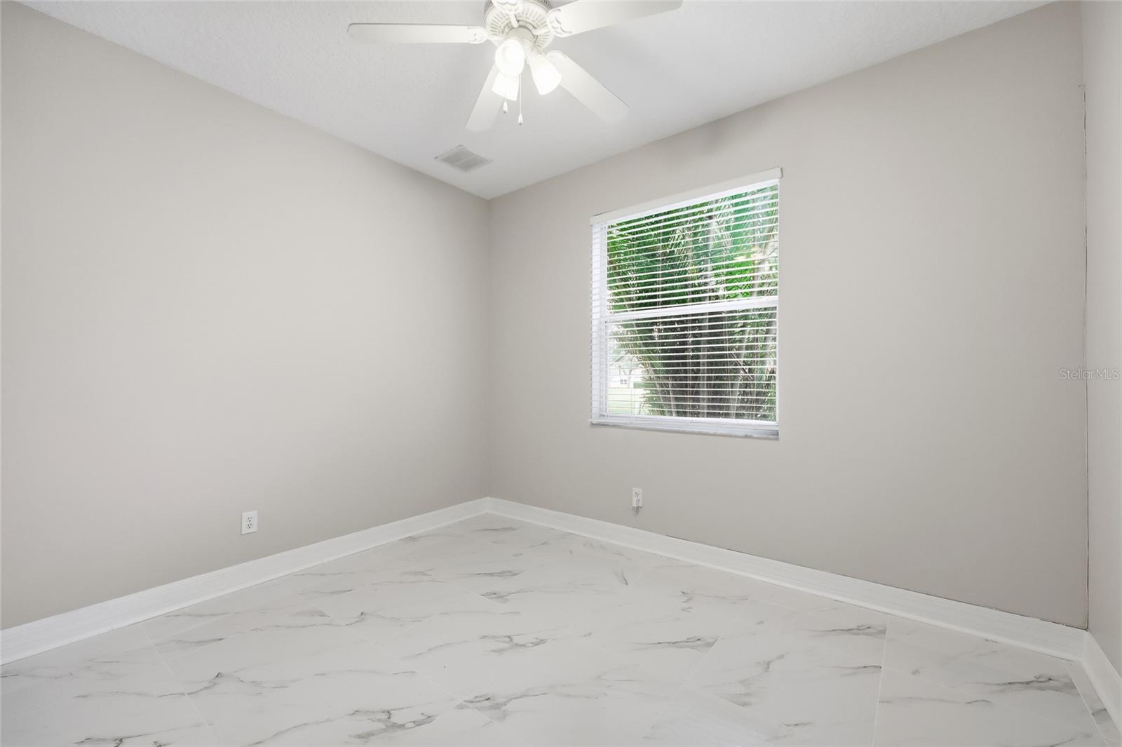 BRIDGESTONE AT LEGENDS PH III - Residential