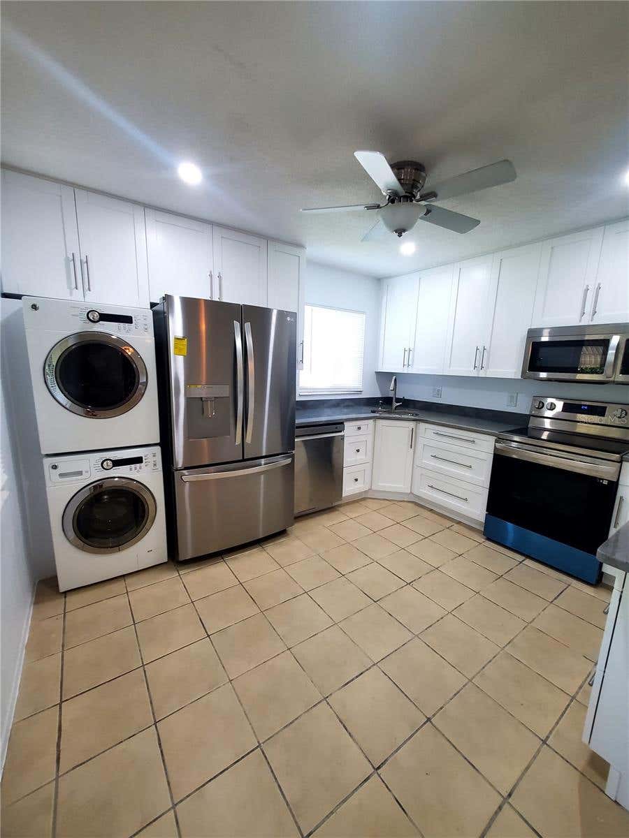 Photo of 1020 70th Street N, St Petersburg, FL 33710 (MLS # TB8541322)