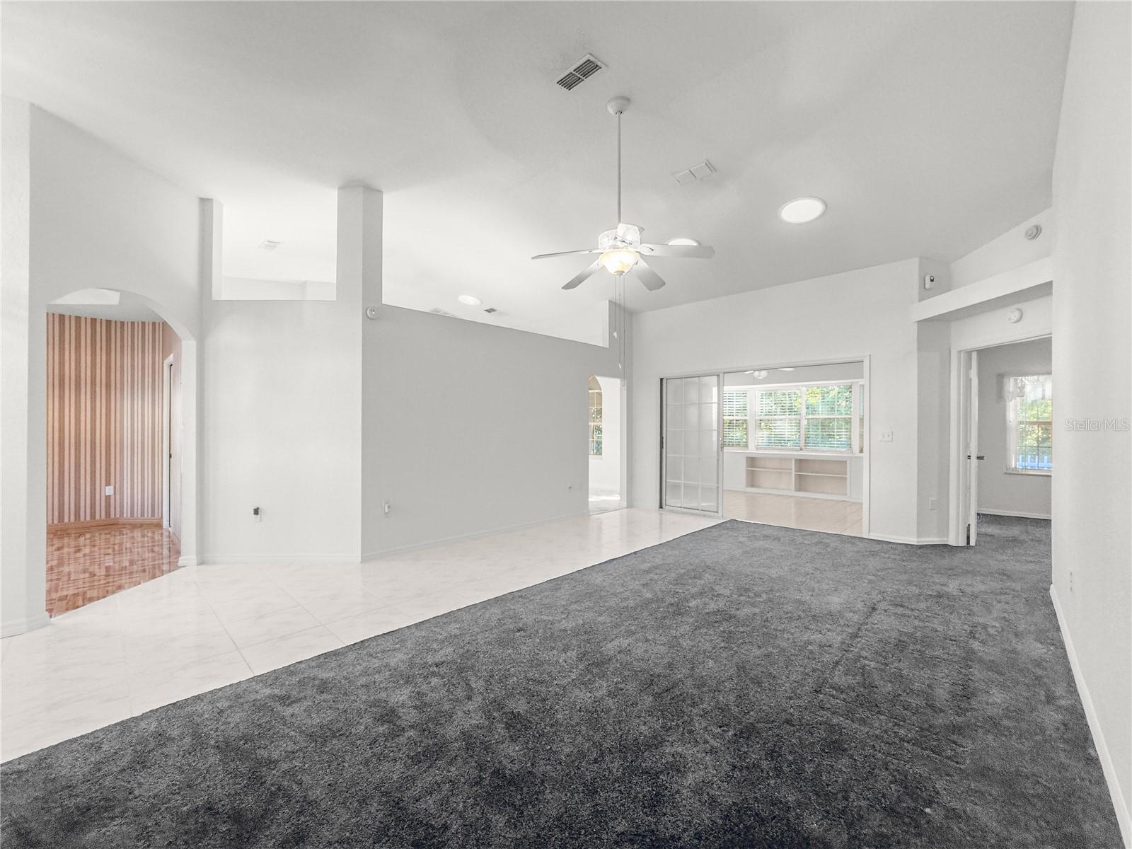 OAK RUN PARK VIEW - Residential