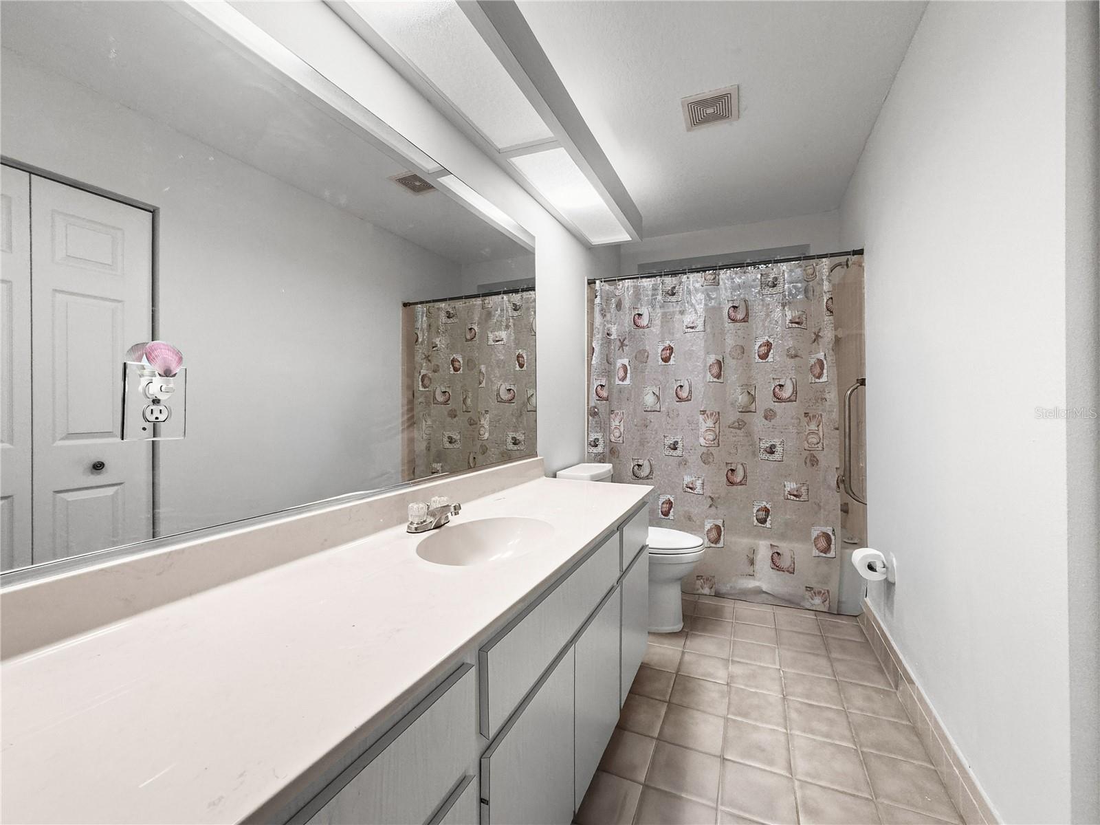 OAK RUN PARK VIEW - Residential