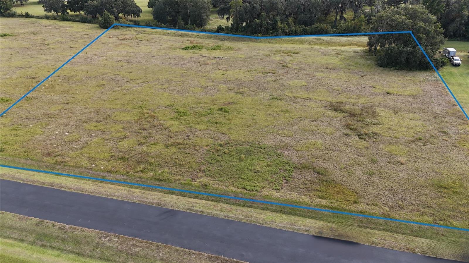 HUNTERDON HAMLET UN 01 - Land